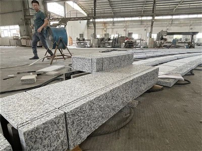 Đá Granite cho bậc thang ngoài trời