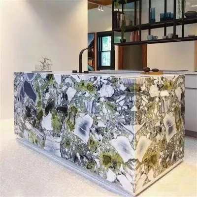 Mặt bàn bếp bằng đá cẩm thạch xanh