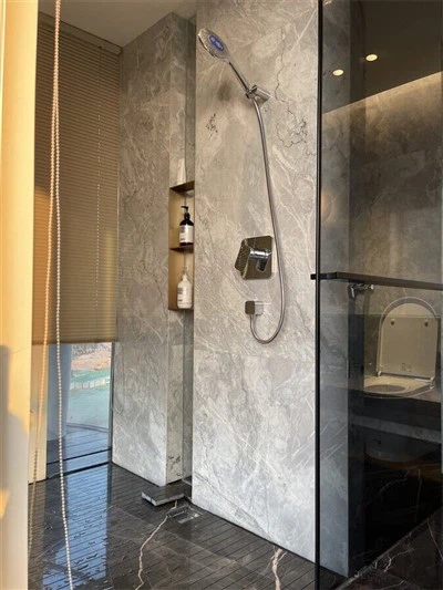 Thạch anh cho phòng tắm